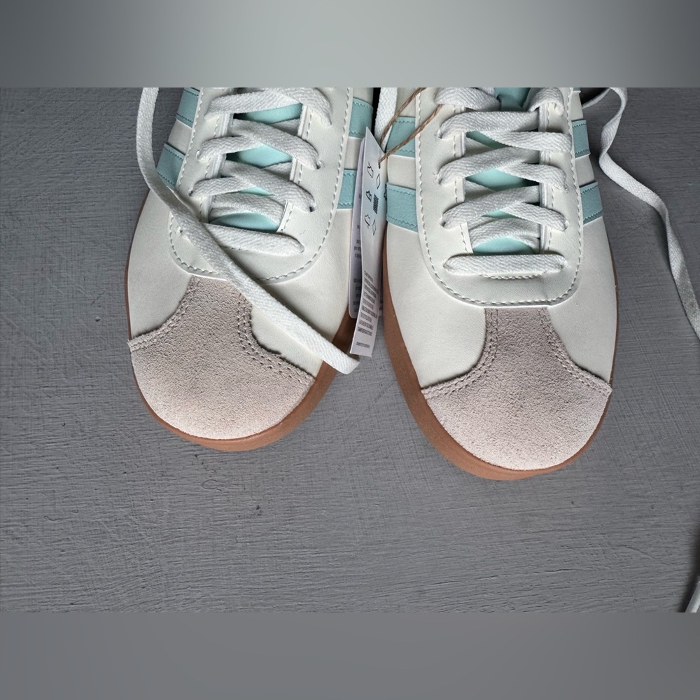 NWT Adidas VL Court Base Sneakers White Blue Gum - Picture 6 of 12